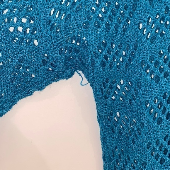 Qed London sweater open eyelet Size S/M - Picture 8 of 10